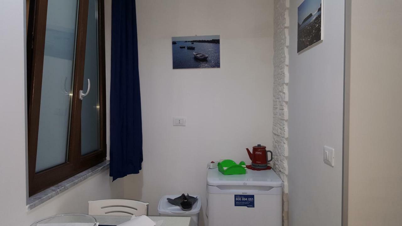 Al Porticciolo Bed & Breakfast Салерно Екстериор снимка