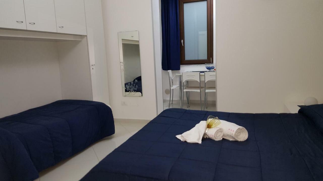 Al Porticciolo Bed & Breakfast Салерно Екстериор снимка