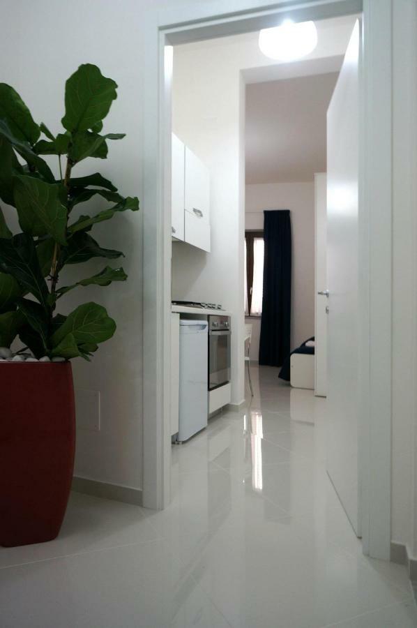 Al Porticciolo Bed & Breakfast Салерно Екстериор снимка